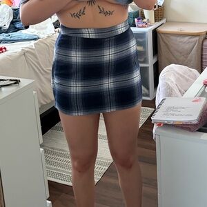 Abercrombie & Fitch Navy and White Plaid Mini Skirt